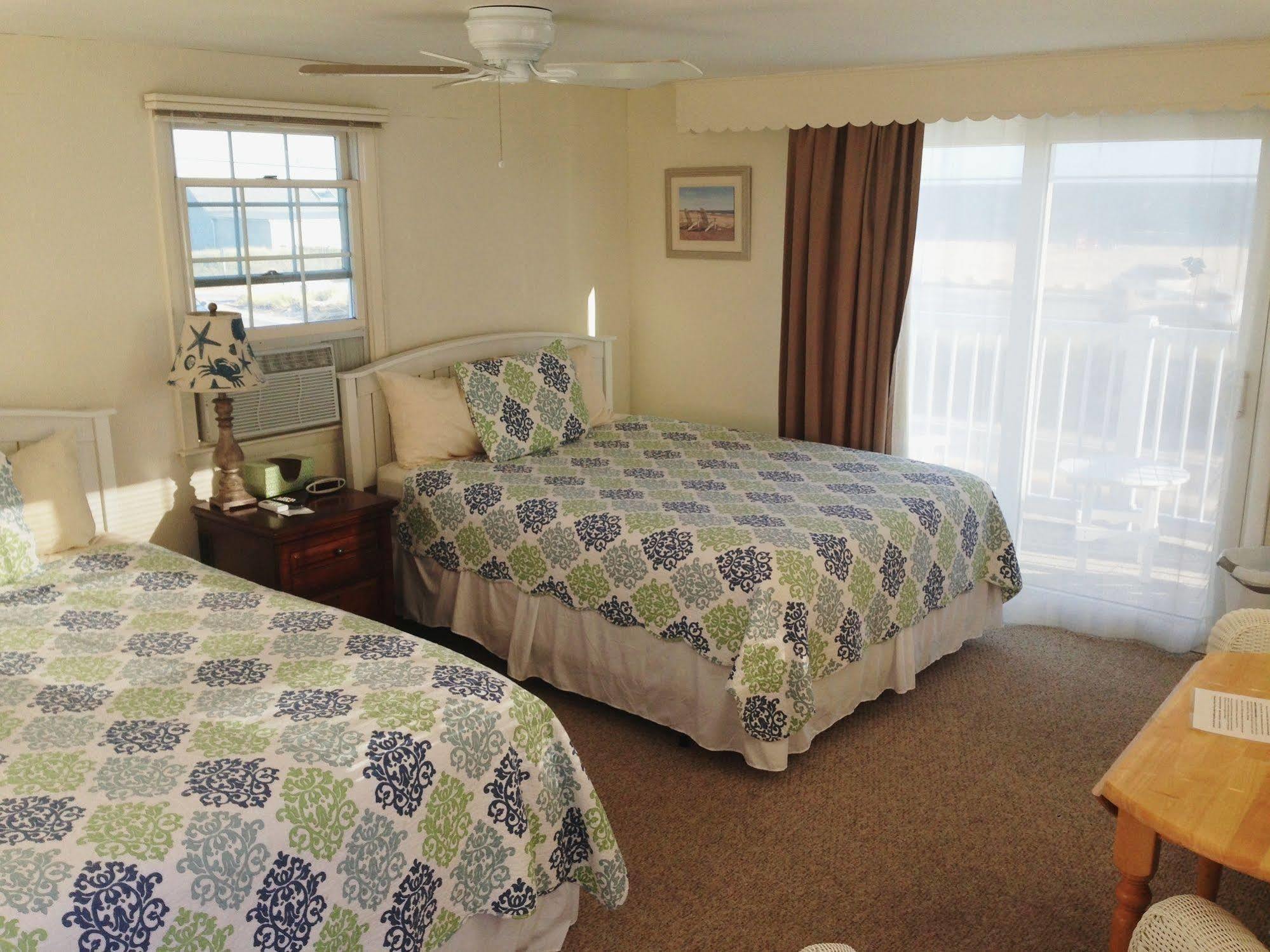 ホテル The Ocean View West Hyannisport エクステリア 写真